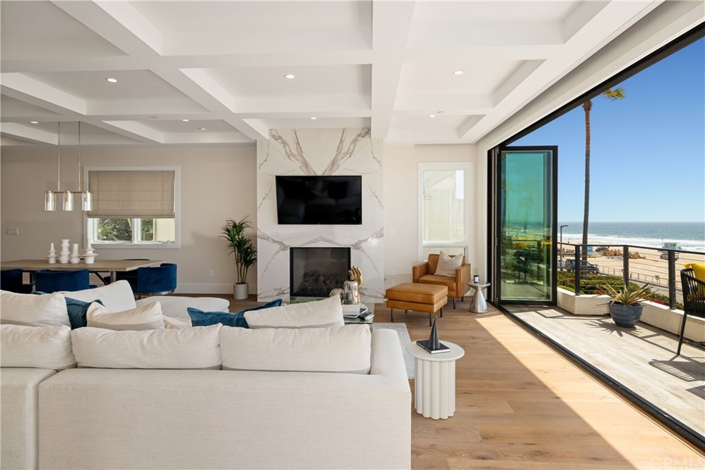 3808 The Strand Manhattan Beach, CA 90266 - Photo 14 of 67