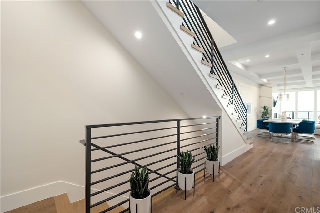 3808 The Strand Manhattan Beach, CA 90266 - Photo 18 of 67