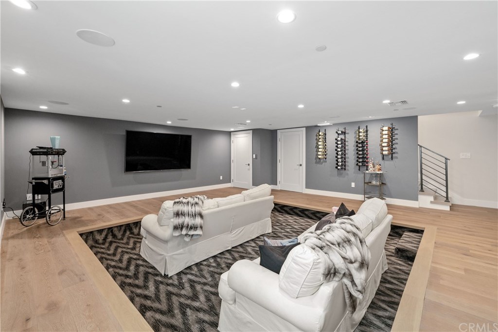 3808 The Strand Manhattan Beach, CA 90266 - Photo 20 of 67