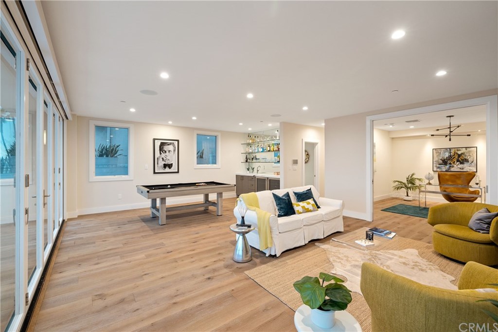 3808 The Strand Manhattan Beach, CA 90266 - Photo 28 of 67