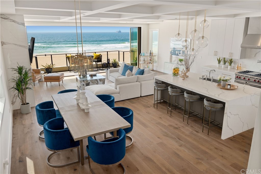 3808 The Strand Manhattan Beach, CA 90266 - Photo 4 of 67