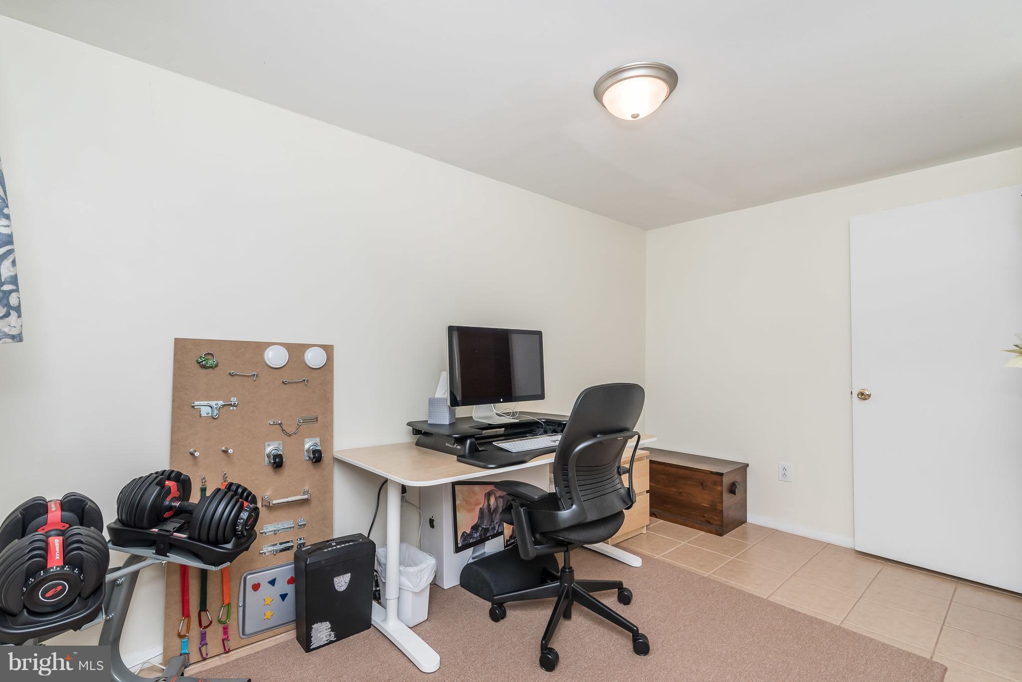 9724 Early Spring Way Columbia, MD 21046 - Photo 19 of 30 Bedroom/ Den/ Office