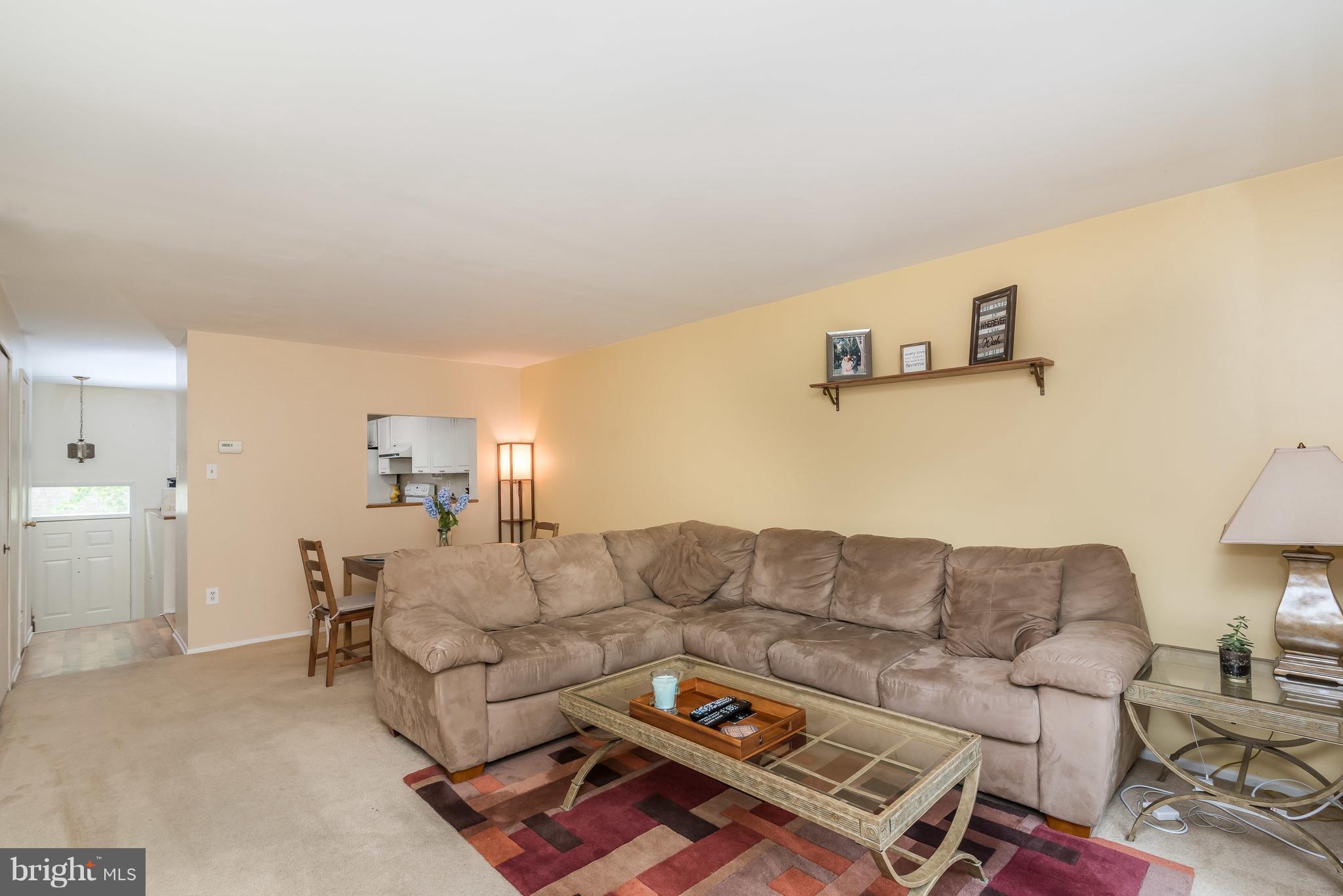 9724 Early Spring Way Columbia, MD 21046 - Photo 7 of 30 Open entertaining space