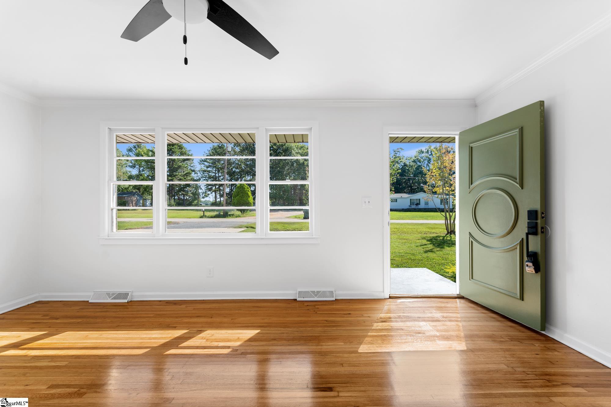 4 Coker Circle Williamston, SC 29697 - Photo 3 of 21