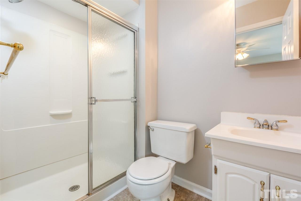 5582 Hamstead Crossing Raleigh, NC 27612 - Photo 7 of 13 Gallery Image 7