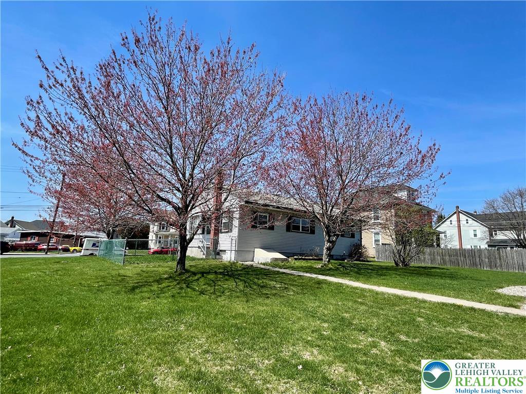 283 Broad Street Bath, PA 18014 - Photo 6 of 36