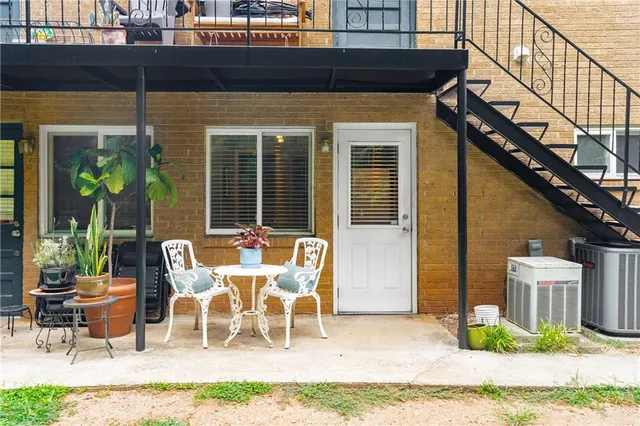 $289,000 | 148 Waverly Way Northeast, Unit 6, Atlanta, GA 30307