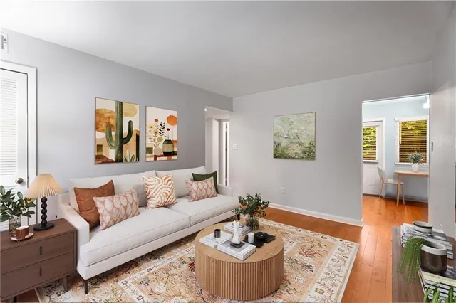 $289,000 | 148 Waverly Way Northeast, Unit 6, Atlanta, GA 30307