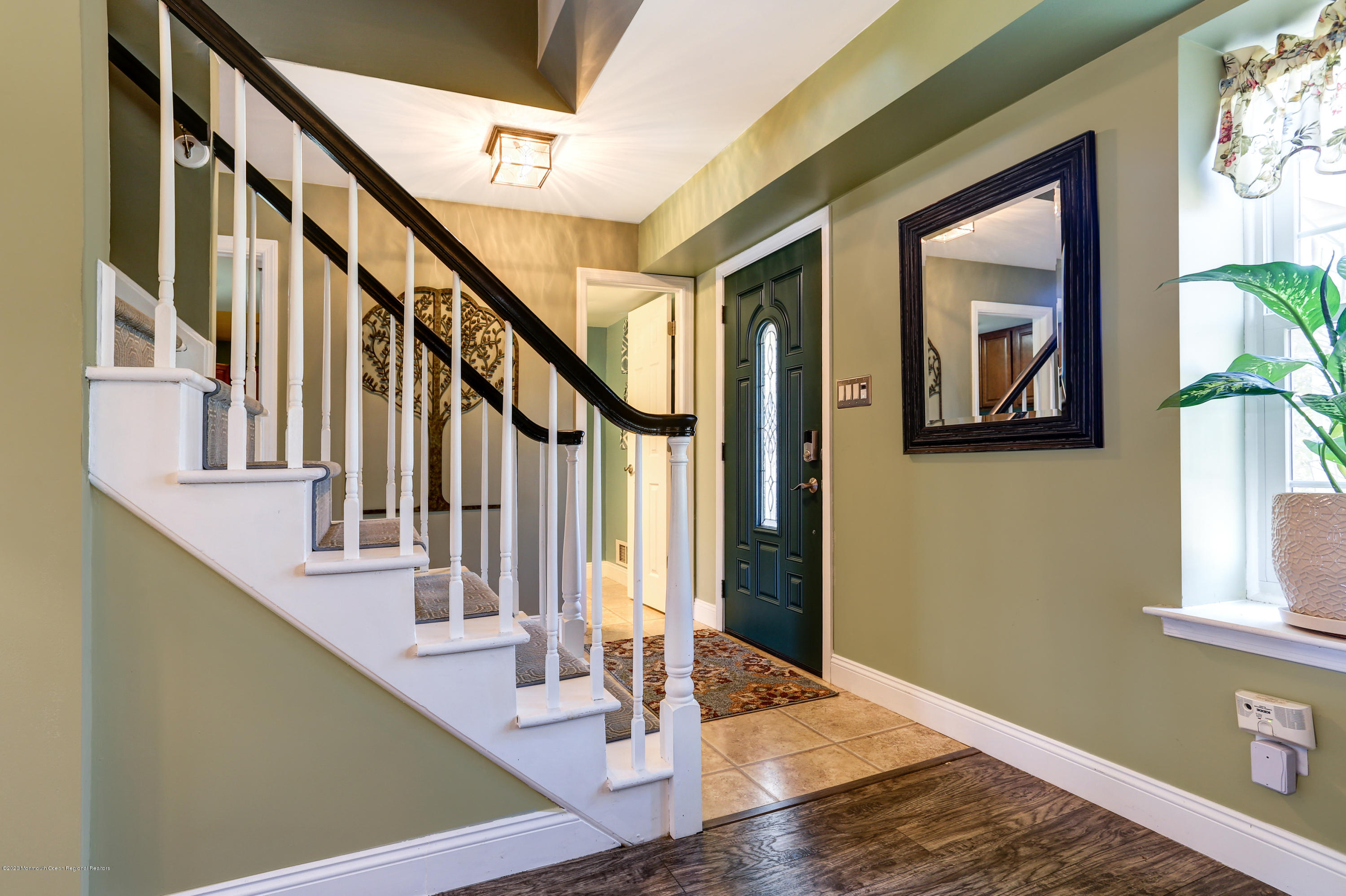 40 Starlight Road Howell, NJ 07731 - Photo 6 of 58 40StarlightRd_011