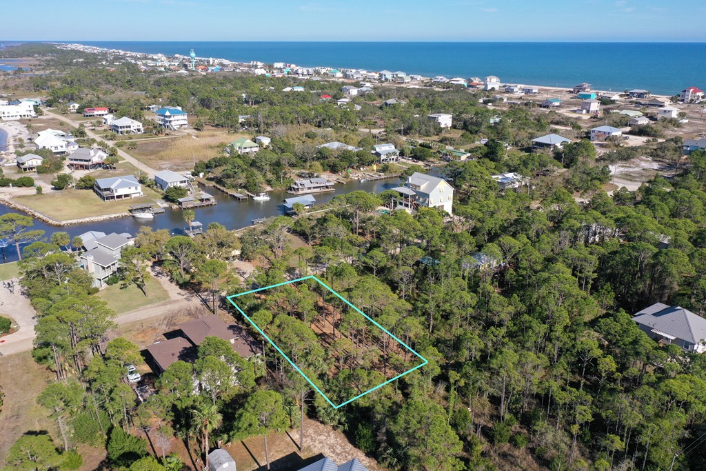 324 Bruce Street Eastpoint, FL 32328 - Photo 15 of 23