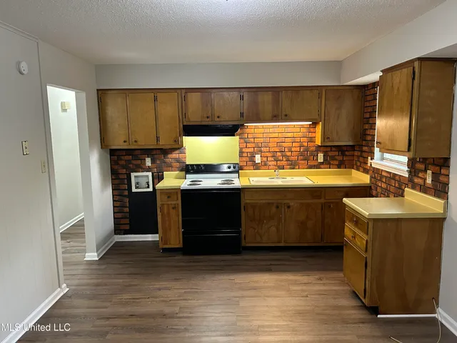 $1,195 | 8105 Elmbrook Drive, Southaven, MS 38671