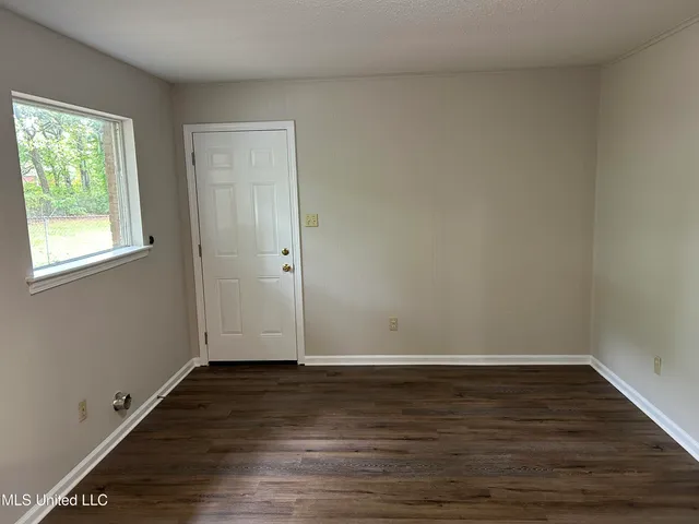 $1,195 | 8105 Elmbrook Drive, Southaven, MS 38671