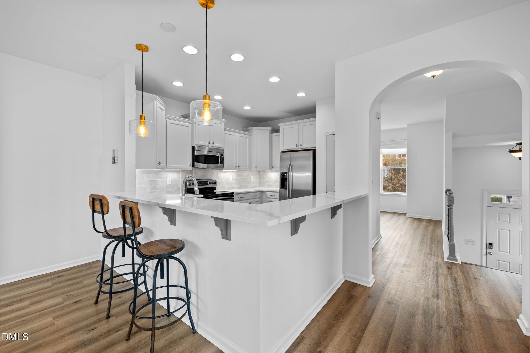 10122 Glen Autumn Road Raleigh, NC 27617 - Photo 15 of 32 22-web-or-mls-5Z8A9675