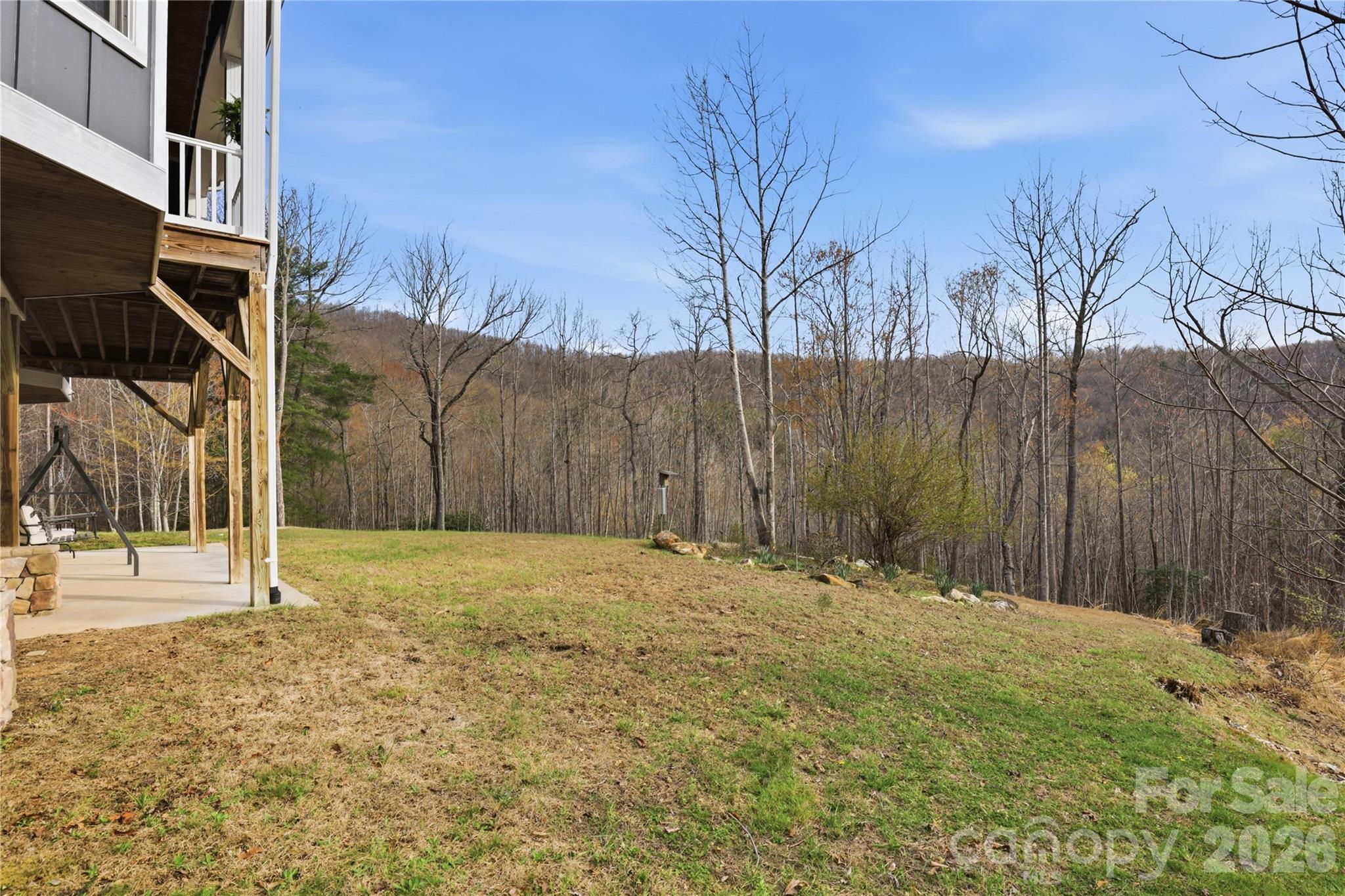 1084 Rocky Headwaters Road Moravian Falls, NC 28654 - Photo 38 of 43 a backyard of a house