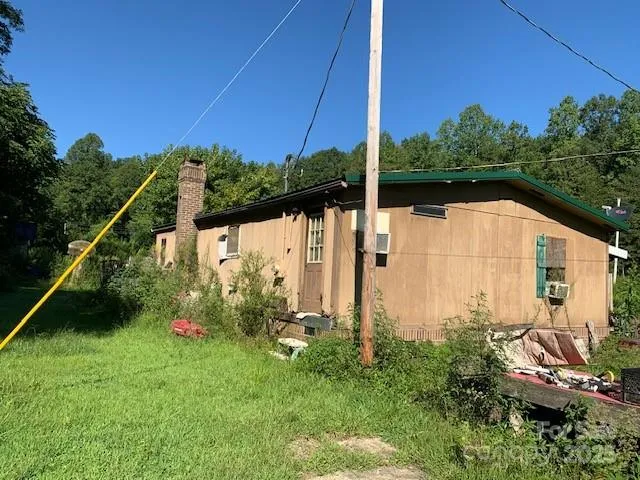 $333,000 | 5712 Holbert Cove Road, Unit 6 51AC, Saluda, NC 28773