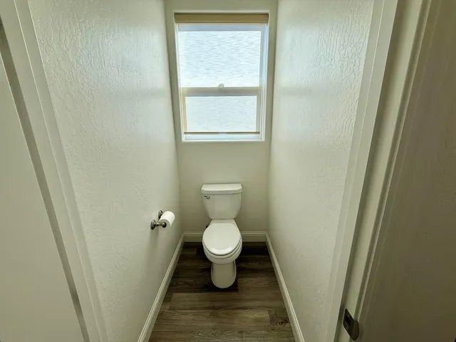 a bathroom with a toilet