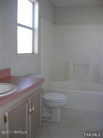 11125 West Ina Road Tucson, AZ 85743 - Photo 6 of 7 Gallery Image 6