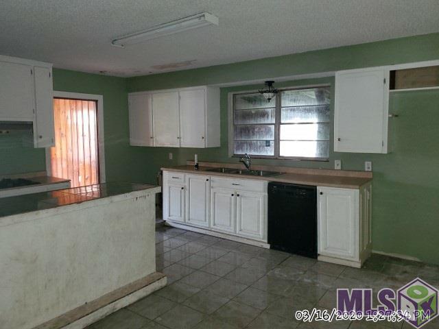 2874 Eaton Street Baton Rouge, LA 70805 - Photo 3 of 8 KITCHEN