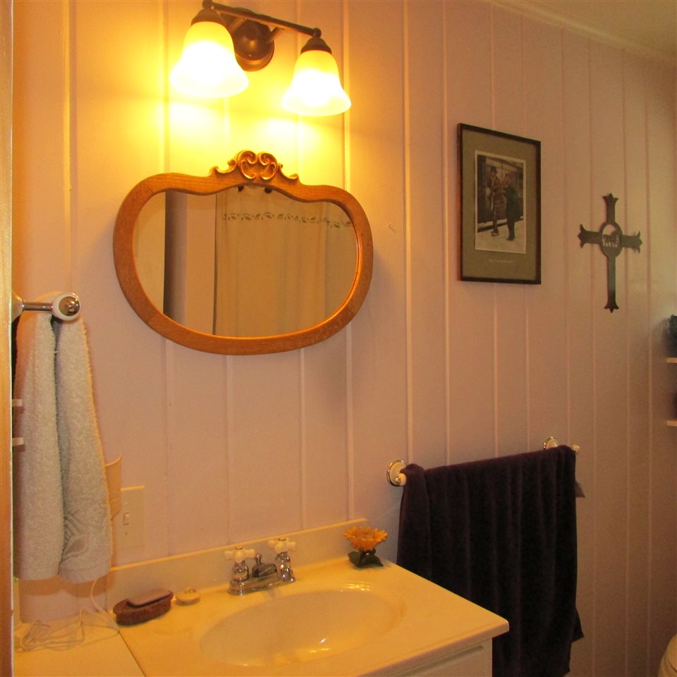 698 Parker Road Glover, VT 05875 - Photo 14 of 36