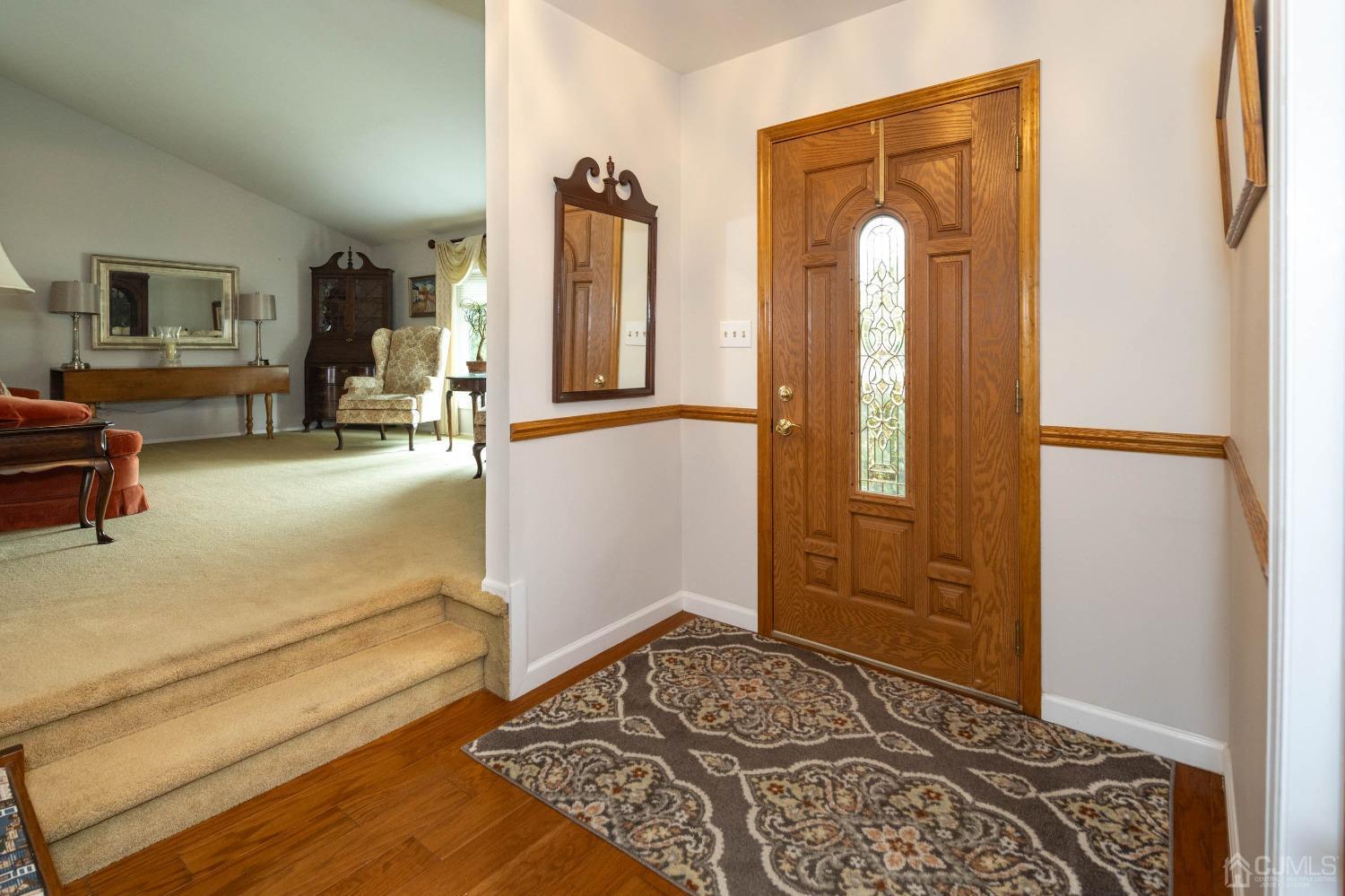 4 Overview Court Edison, NJ 08817 - Photo 3 of 44