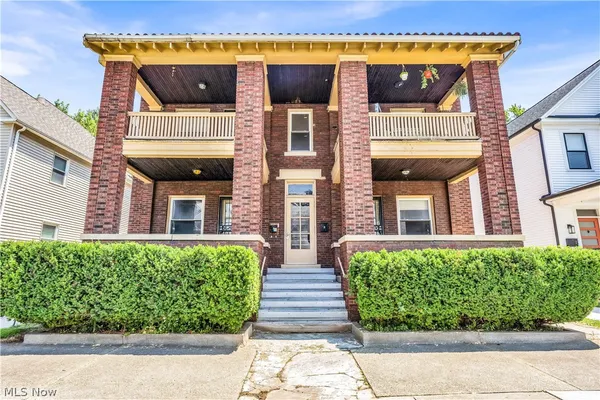 $975 | 1321 West 85th Street, Unit 2, Cleveland, OH 44102