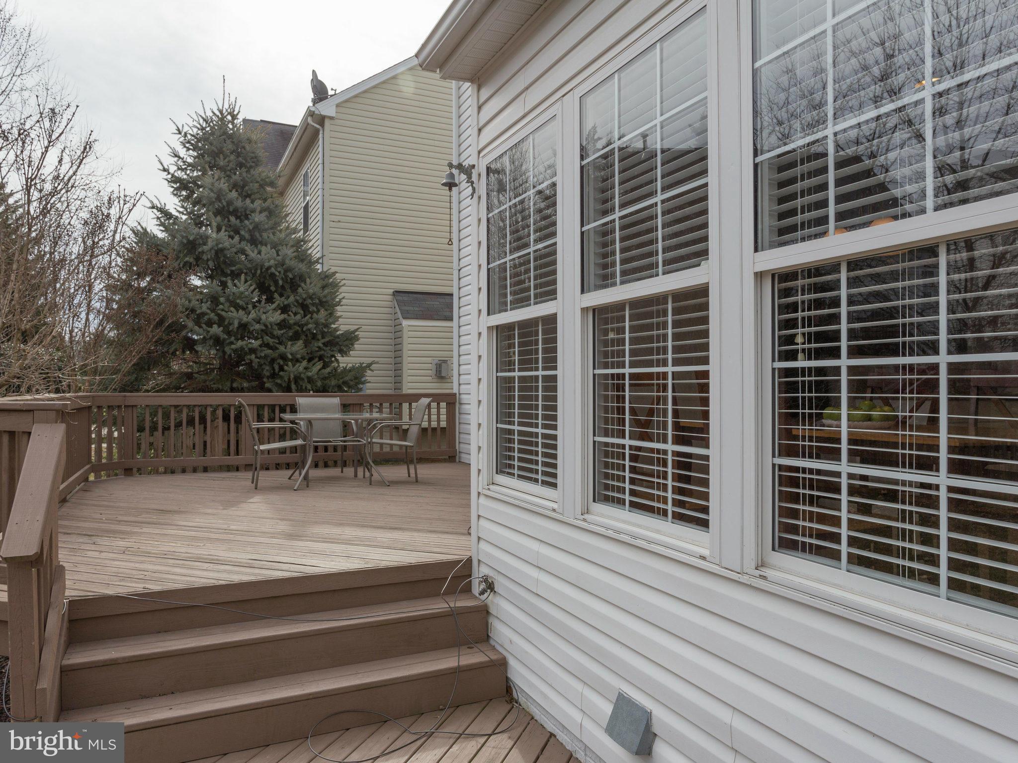 43074 Lake Ridge Place Leesburg, VA 20176 - Photo 29 of 30 Multilevel deck