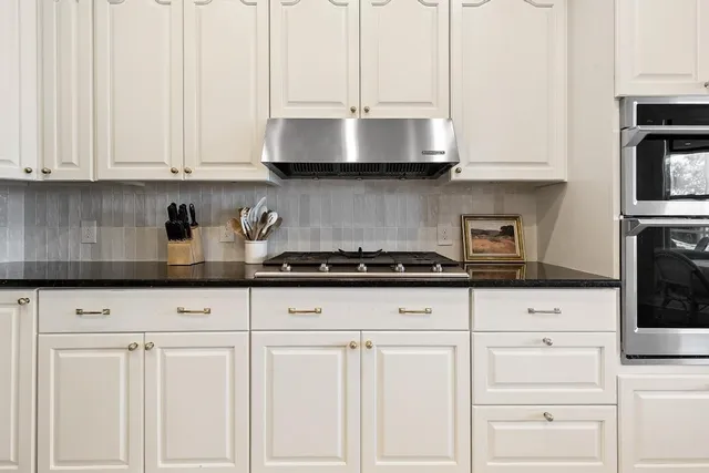 $1,050,000 | 95094 Sea Hawk Place, Fernandina Beach, FL 32034