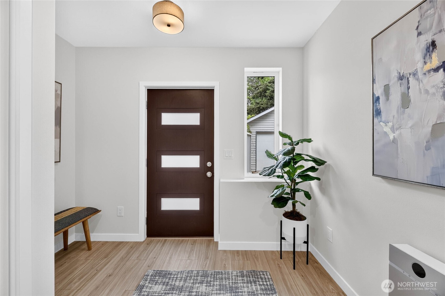 5039 41st Avenue Southwest, Unit 1 Seattle, WA 98136 - Photo 4 of 36