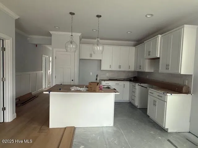 $460,000 | 101 Finch Loop, Beaufort, NC 28516