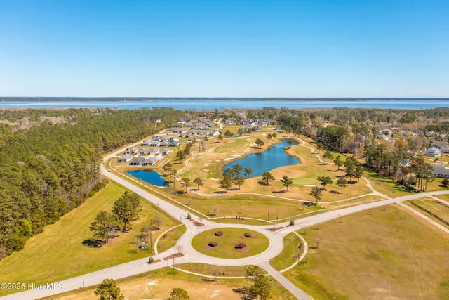 $460,000 | 101 Finch Loop, Beaufort, NC 28516