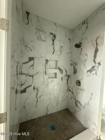 $460,000 | 101 Finch Loop, Beaufort, NC 28516