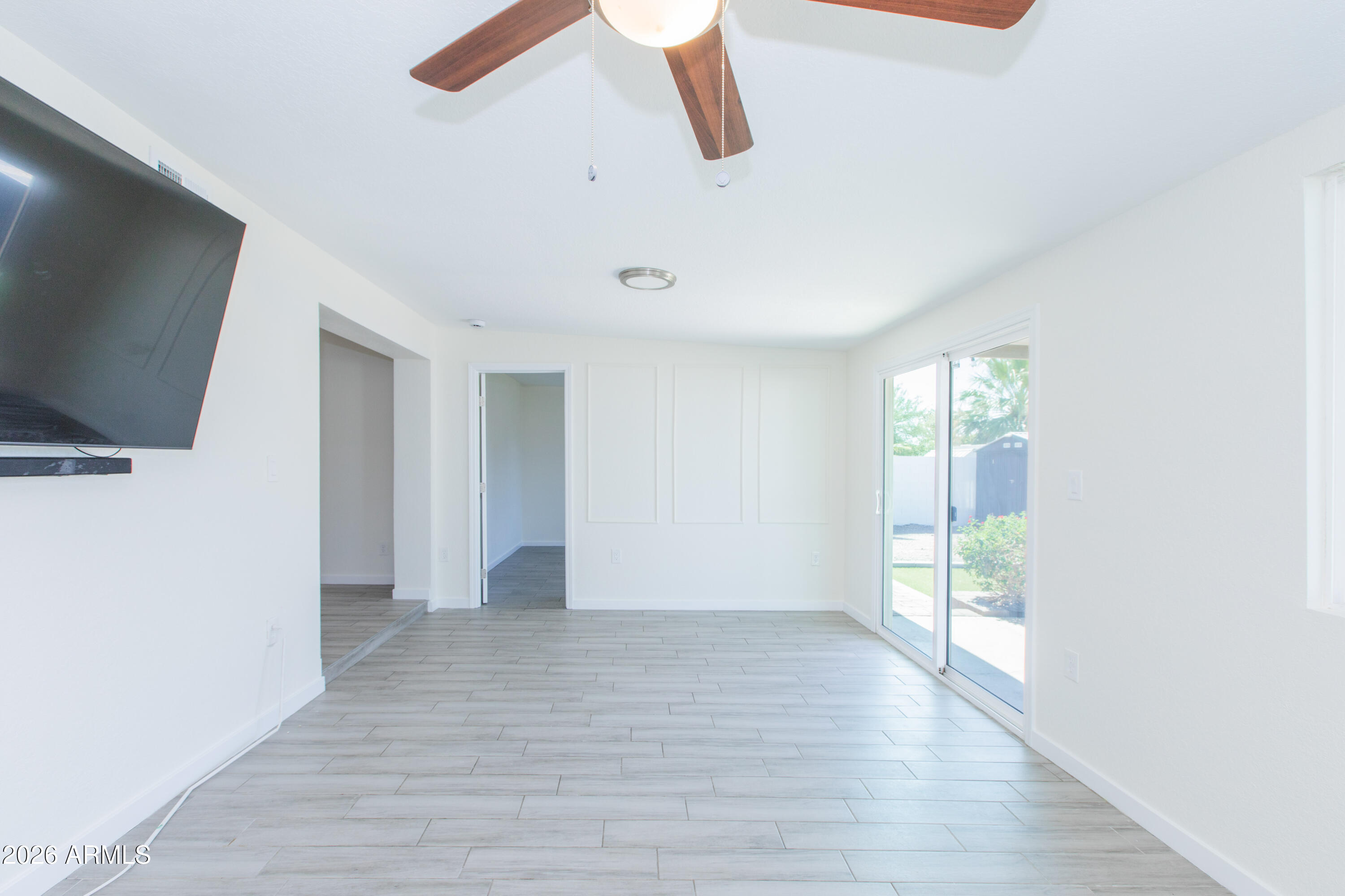 9813 East Adobe Road Mesa, AZ 85207 - Photo 28 of 77 Living Room-4