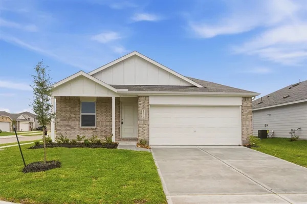 $1,900 | 17334 Glacier Forest Lane, Crosby, TX 77532