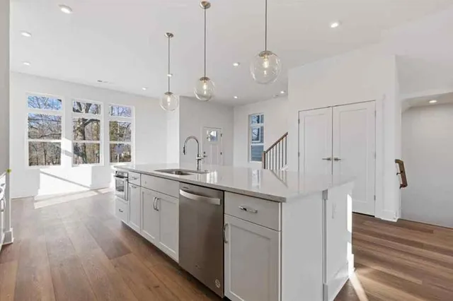 $599,000 | 491 Hammons Way Southeast, Atlanta, GA 30315