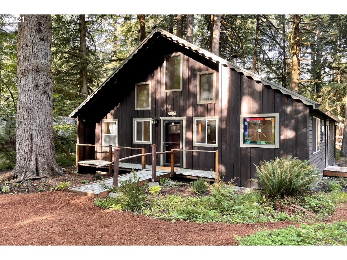 25571 East Pinner Road Rhododendron, OR 97049 - Photo 1 of 21 Gallery Image 1