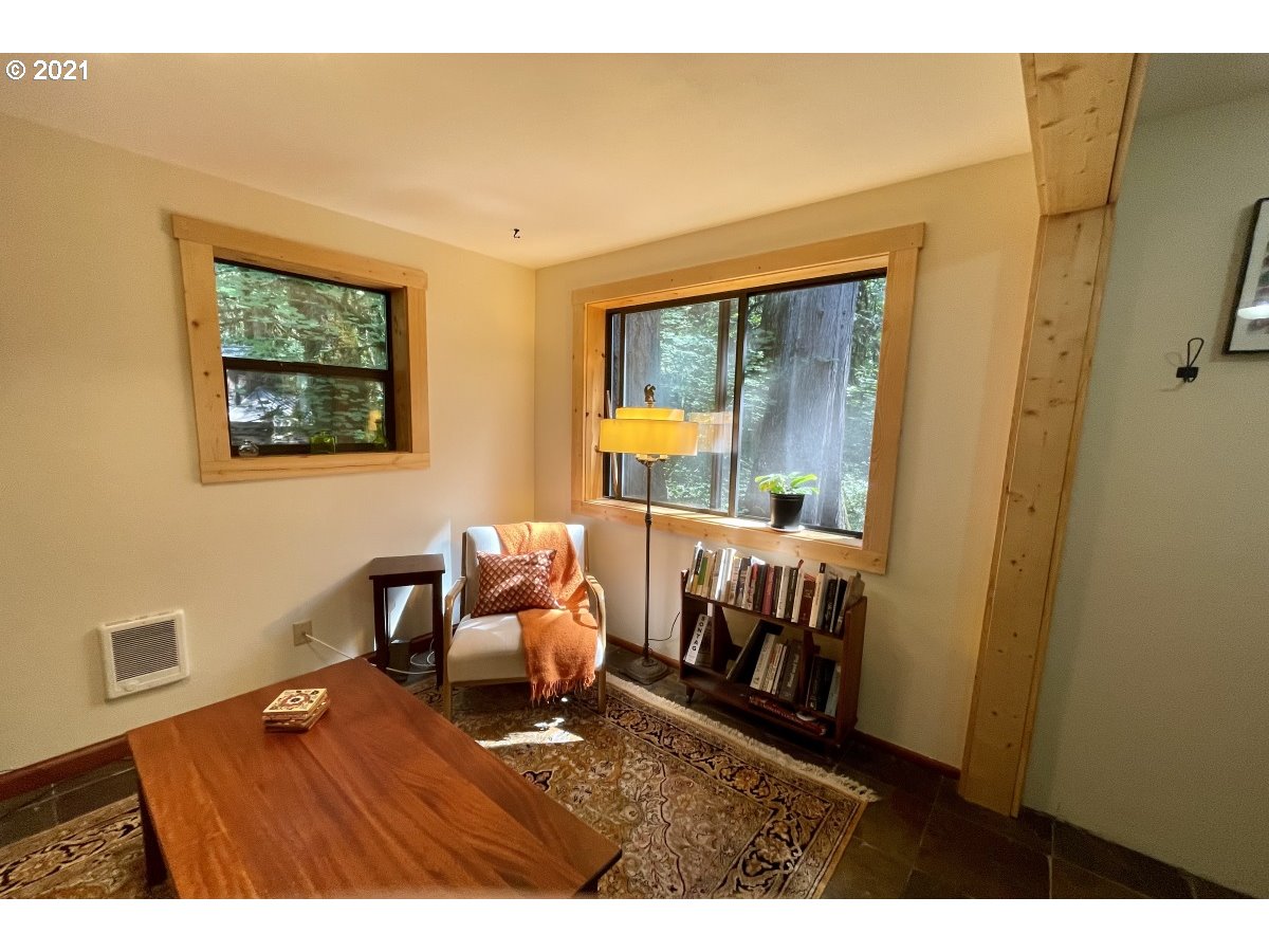 25571 East Pinner Road Rhododendron, OR 97049 - Photo 13 of 21 Gallery Image 13