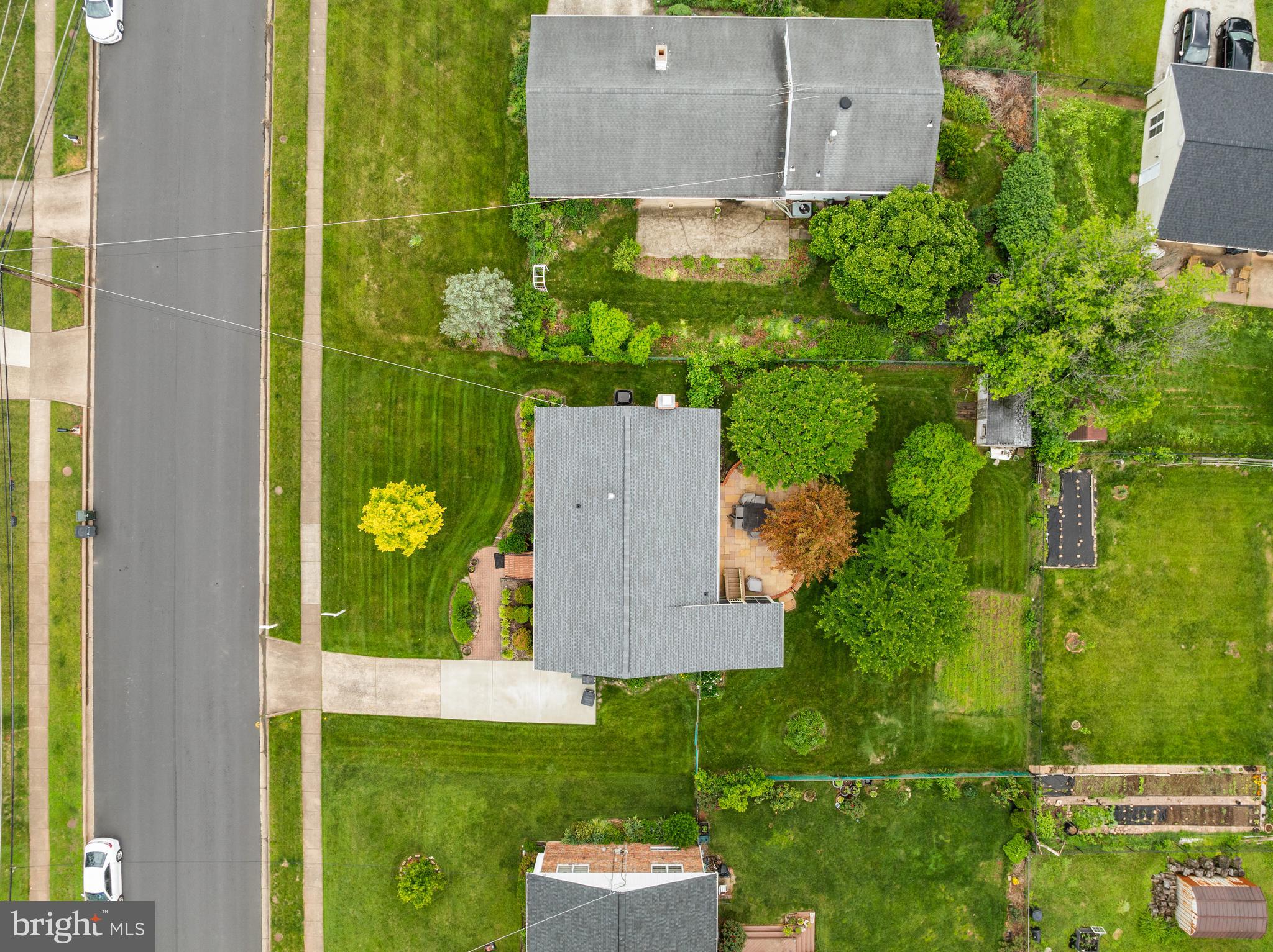 15007 Carlbern Drive Centreville, VA 20120 - Photo 7 of 47 an aerial view of a house with a yard and lake view