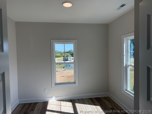 159 Rabbit Run Drive Smithfield, NC 27577 - Photo 4 of 21 an empty room with a window