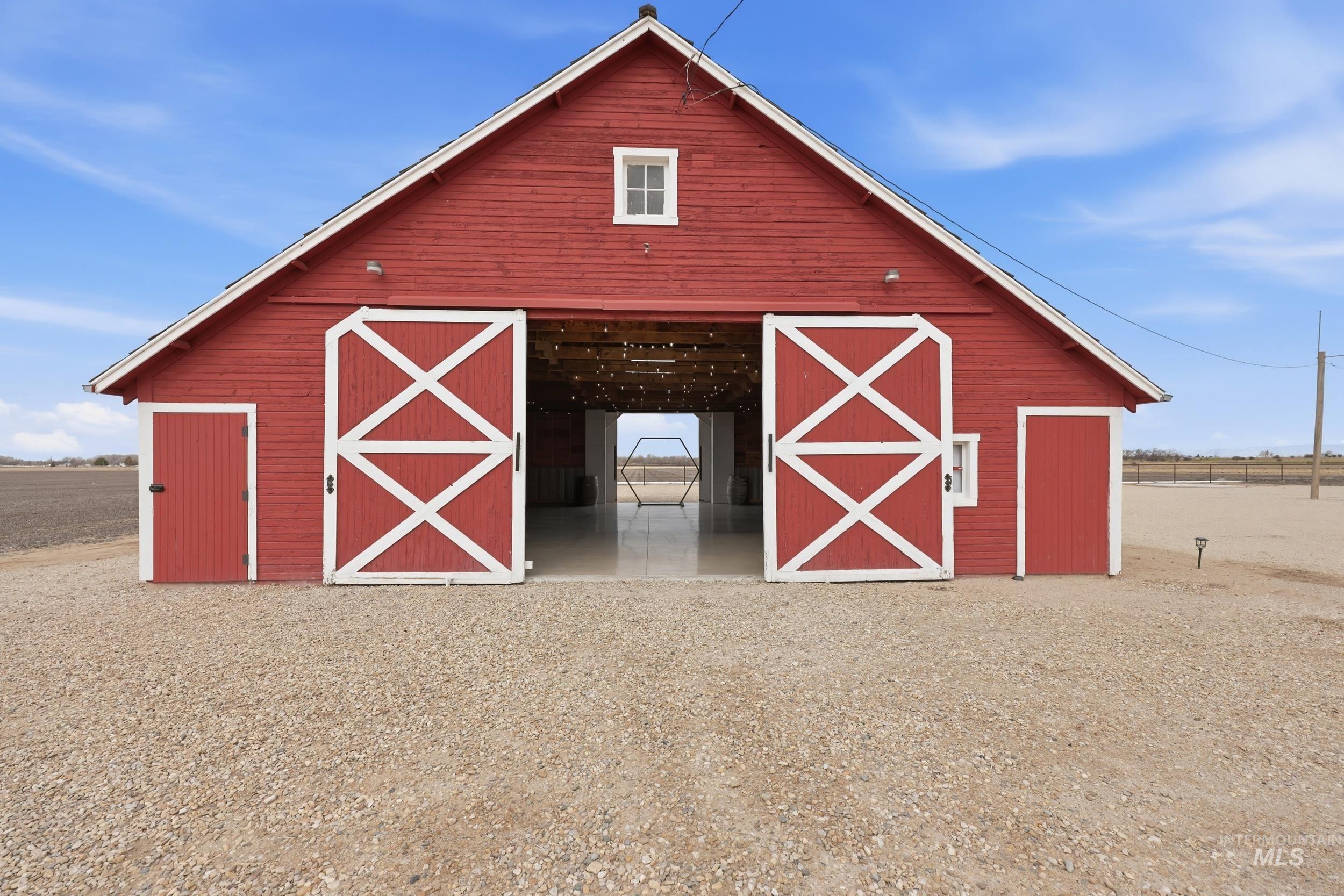 9762 Deer Flat Road Nampa, ID 83686 - Photo 12 of 24 View of barn
