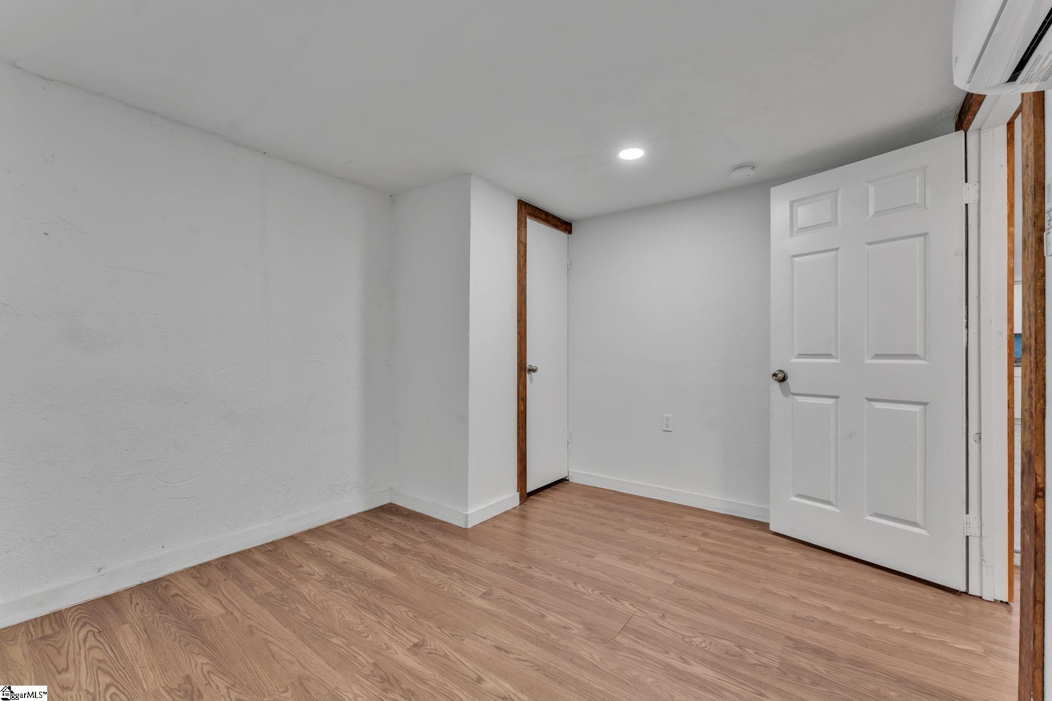 21 U Street Honea Path, SC 29654 - Photo 2 of 25