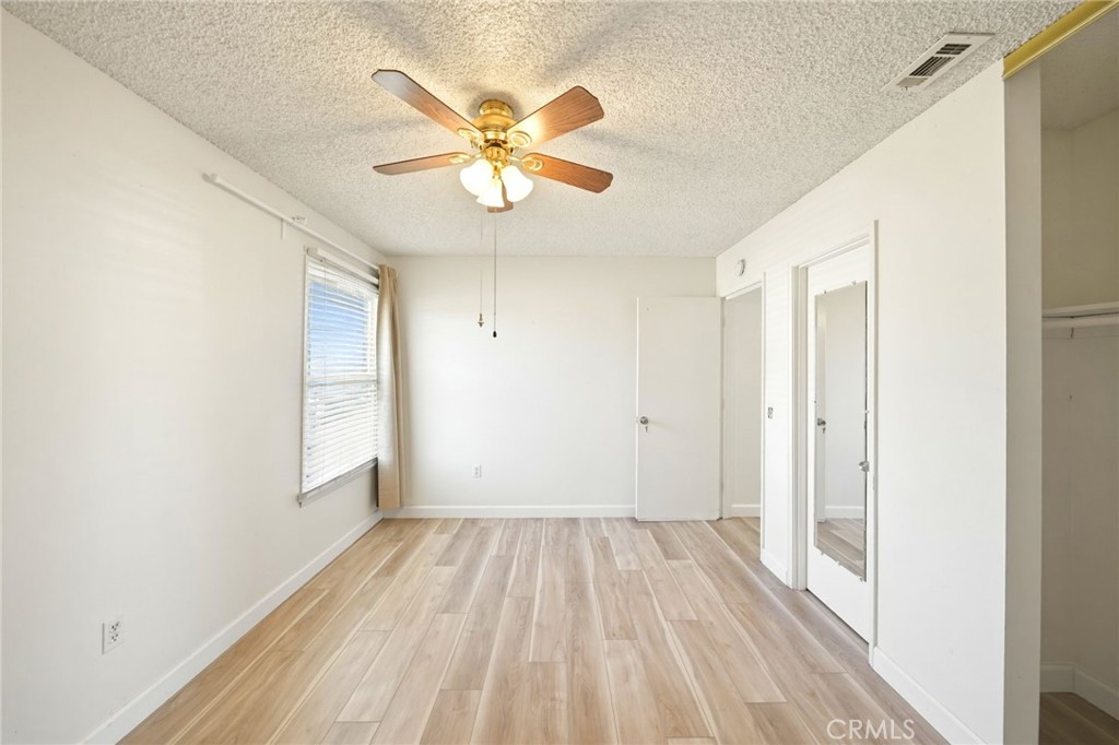 682 South Belden Street Rialto, CA 92376 - Photo 13 of 59