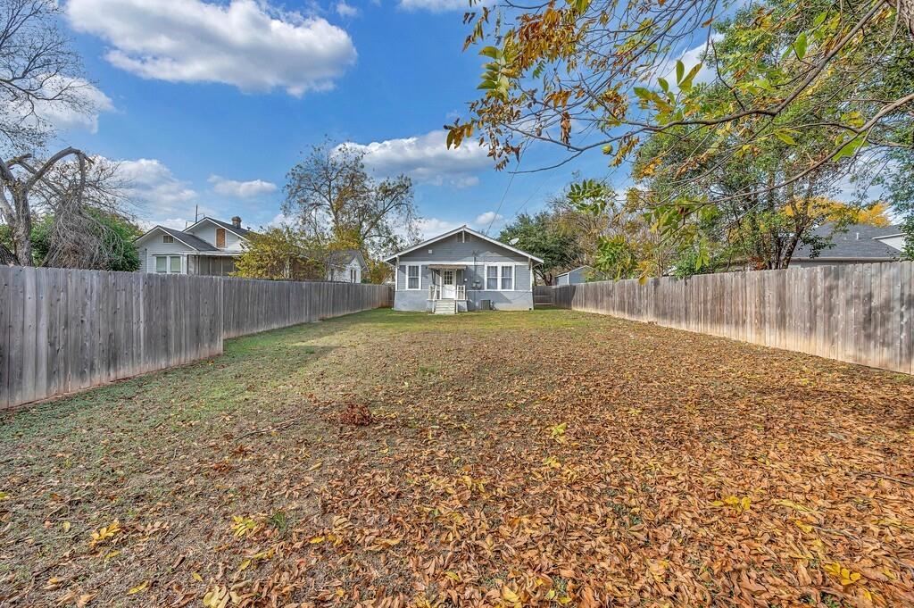2612 Fort Avenue Waco, TX 76707 - Photo 39 of 40 a view of house with a yard