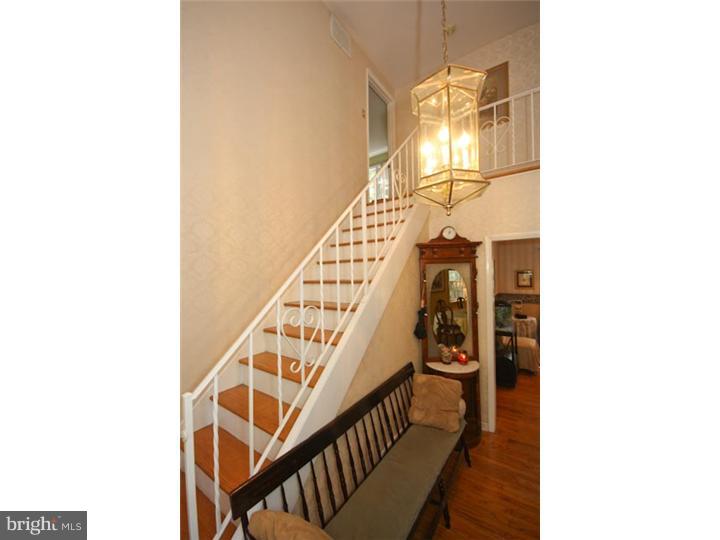 97 Taunton Road Medford, NJ 08055 - Photo 5 of 18 Gallery Image 5