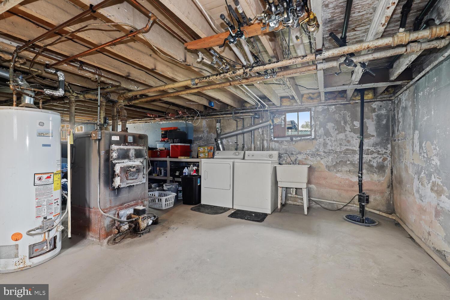 3 Willow Avenue Baltimore, MD 21206 - Photo 29 of 41 Storage and Laundry Area