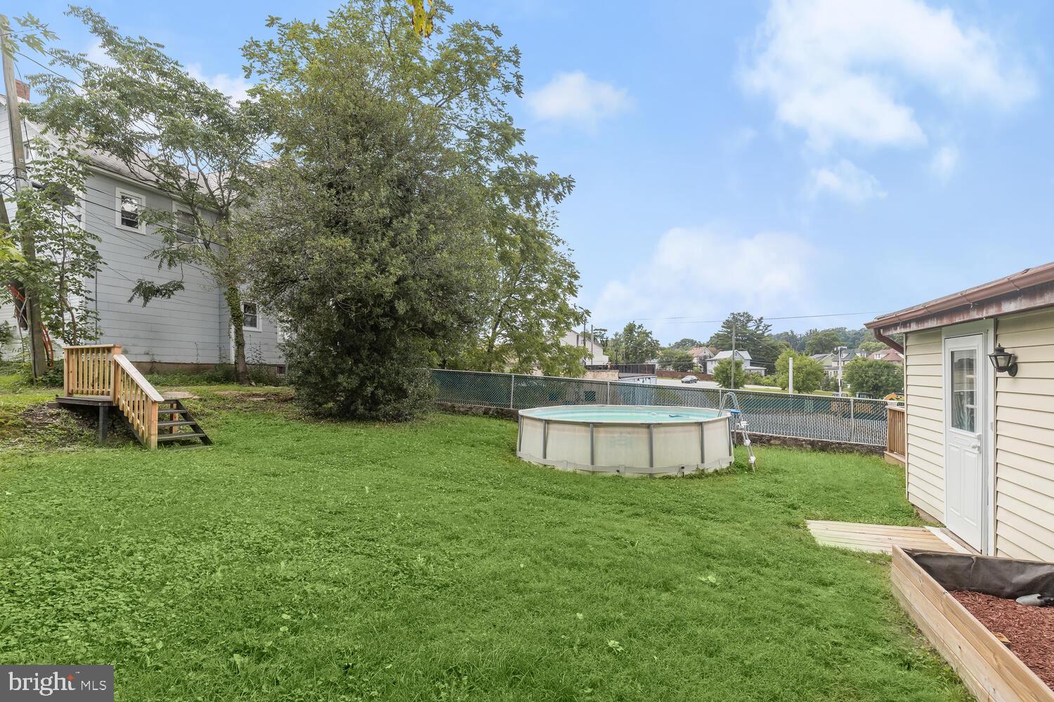 3 Willow Avenue Baltimore, MD 21206 - Photo 37 of 41 Rear Lawn