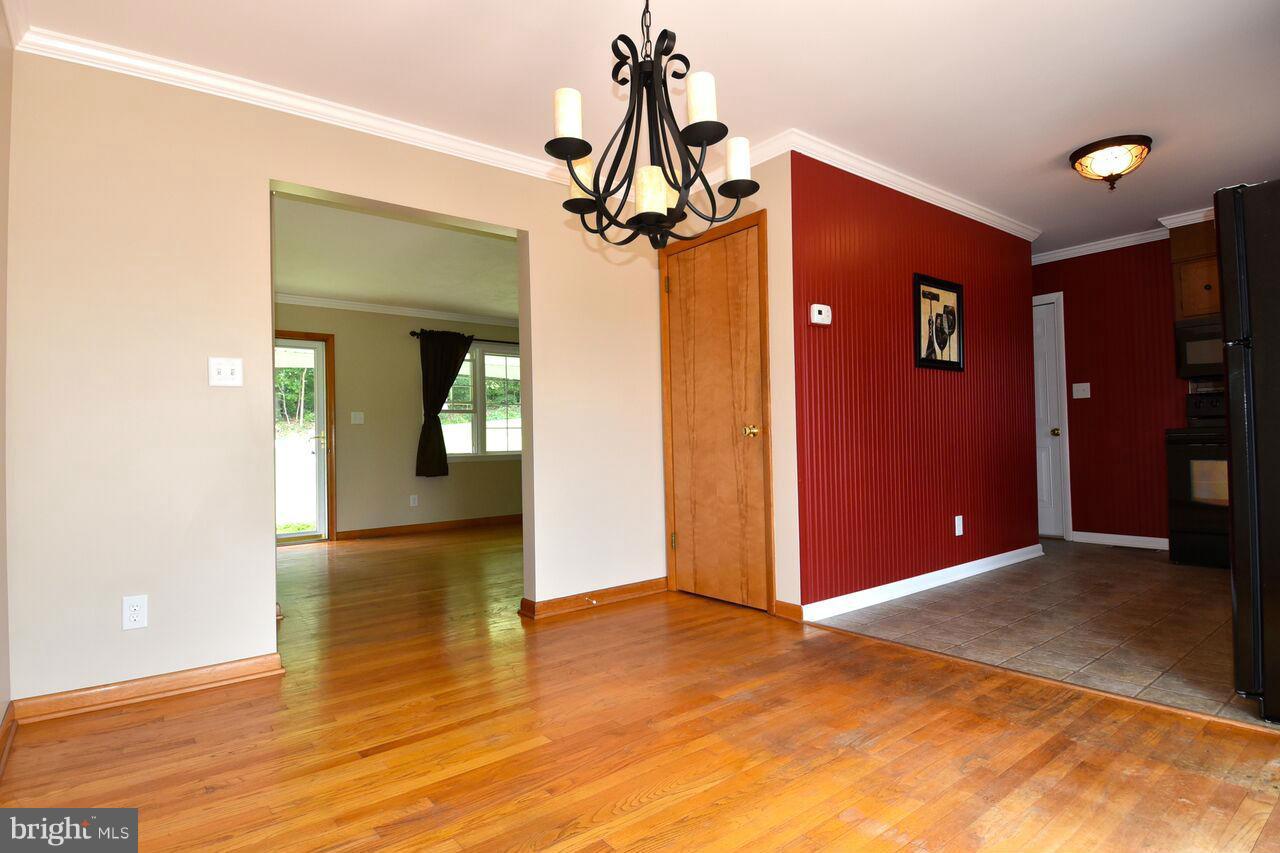 4963 Wentz Road Manchester, MD 21102 - Photo 12 of 30 Dining Room