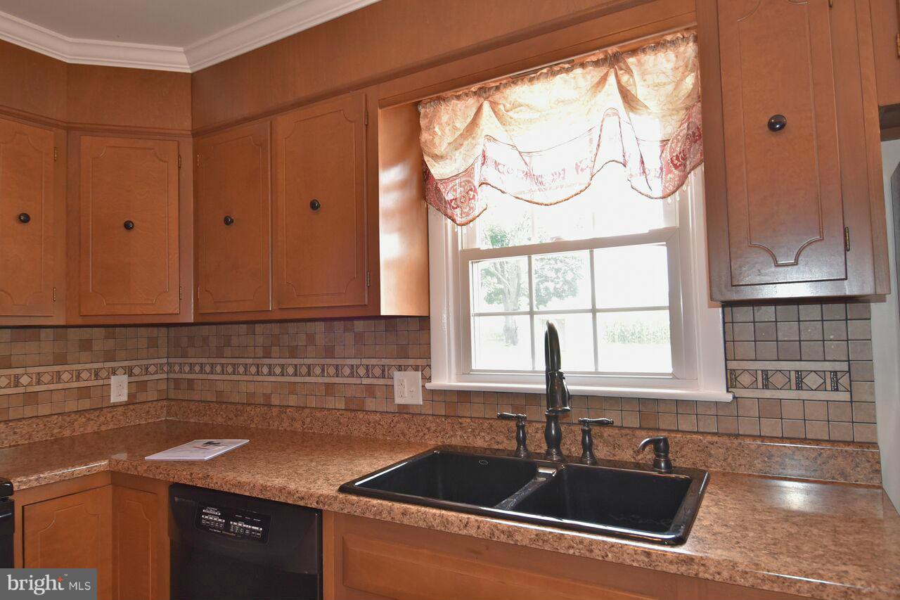 4963 Wentz Road Manchester, MD 21102 - Photo 15 of 30 Kitchen