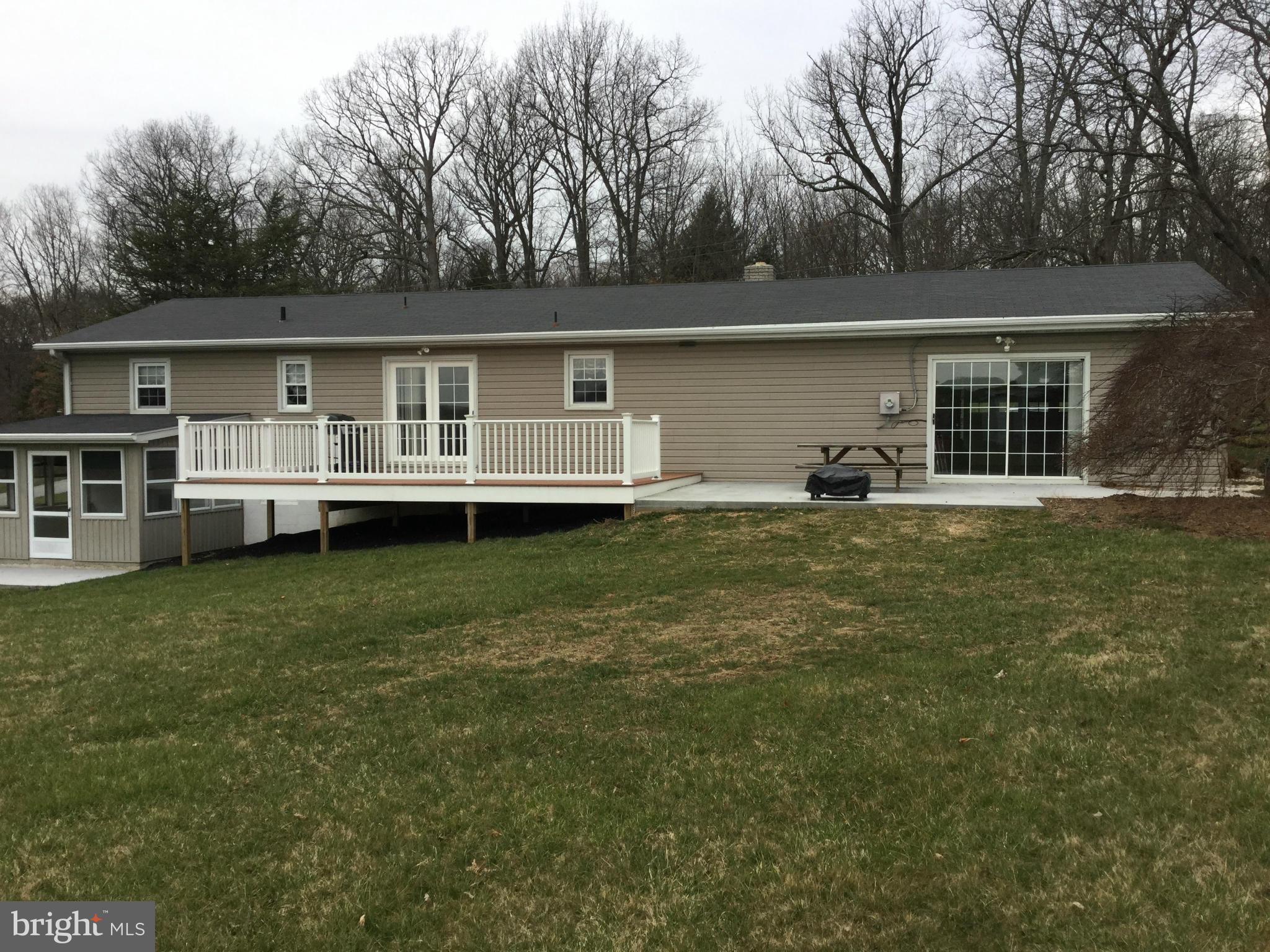 4963 Wentz Road Manchester, MD 21102 - Photo 3 of 30 Exterior (Rear)