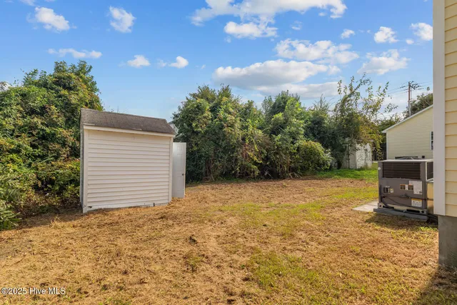 $204,900 | 212 Lawson Street, New Bern, NC 28562