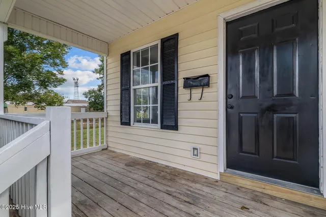 $204,900 | 212 Lawson Street, New Bern, NC 28562